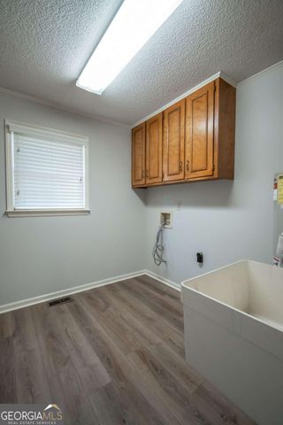 201 Chesterfield Road, Bogart, GA 30622