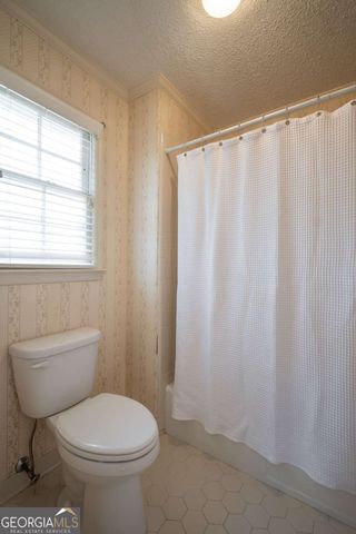 201 Chesterfield Road, Bogart, GA 30622