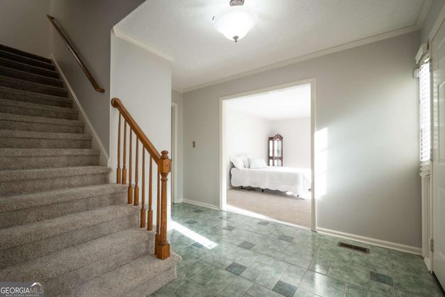 201 Chesterfield Road, Bogart, GA 30622