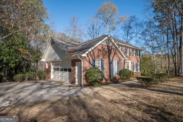 201 Chesterfield Road, Bogart, GA 30622