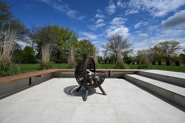 36W338 Mckay Drive, St. Charles, IL 60175