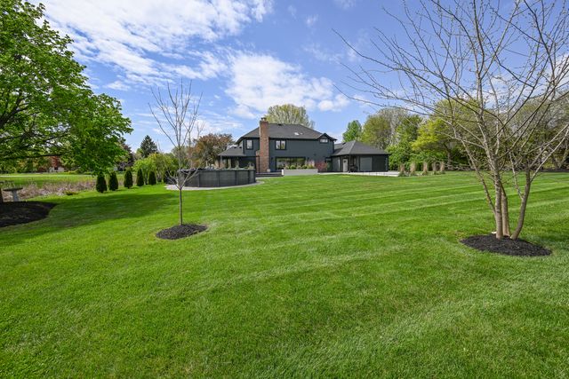 36W338 Mckay Drive, St. Charles, IL 60175
