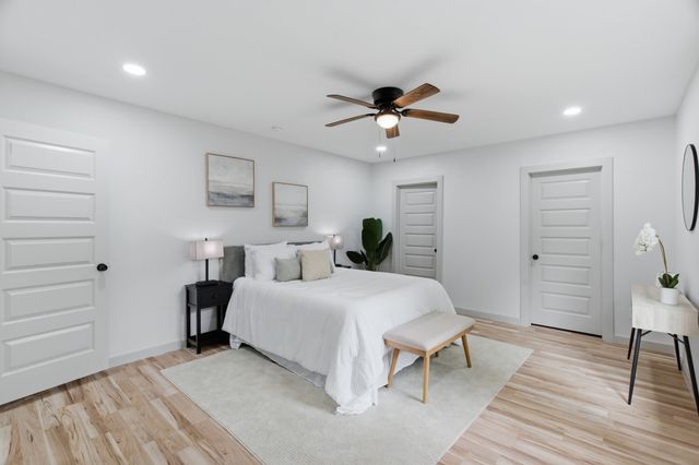 7107 Garza Avenue, Fort Worth, TX 76116