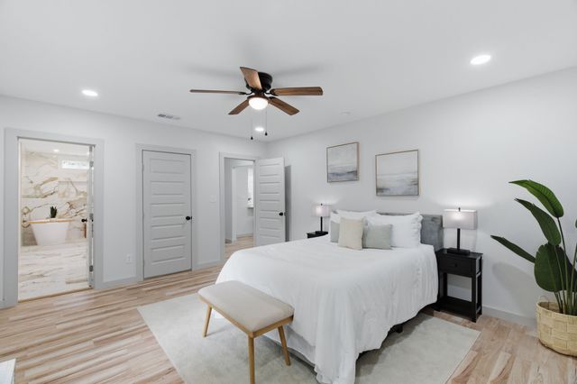 7107 Garza Avenue, Fort Worth, TX 76116