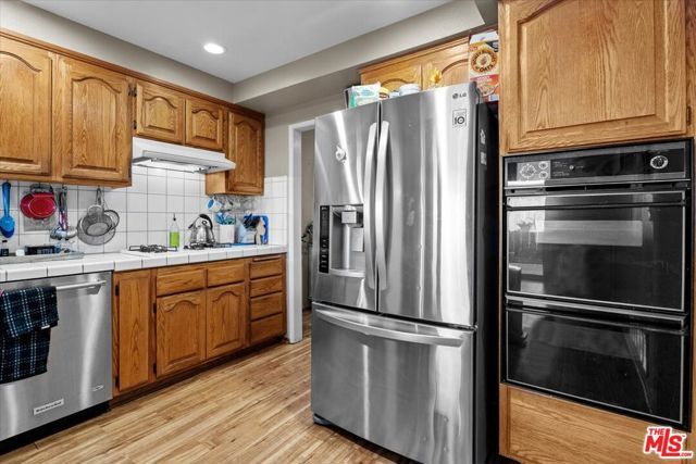 26856 Avenue Of The Oaks, Newhall (santa Clarita), CA 91321