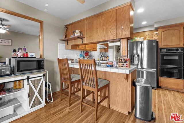 26856 Avenue Of The Oaks, Newhall (santa Clarita), CA 91321