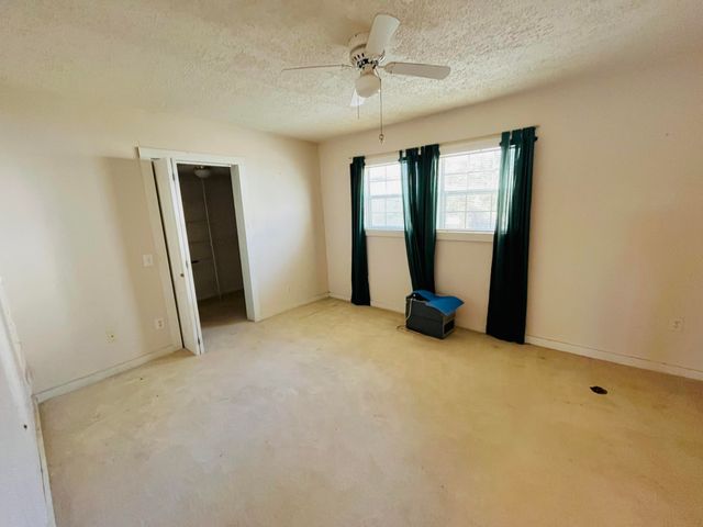 106 E Young Street, Doniphan, MO 63935