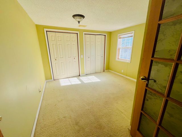 106 E Young Street, Doniphan, MO 63935