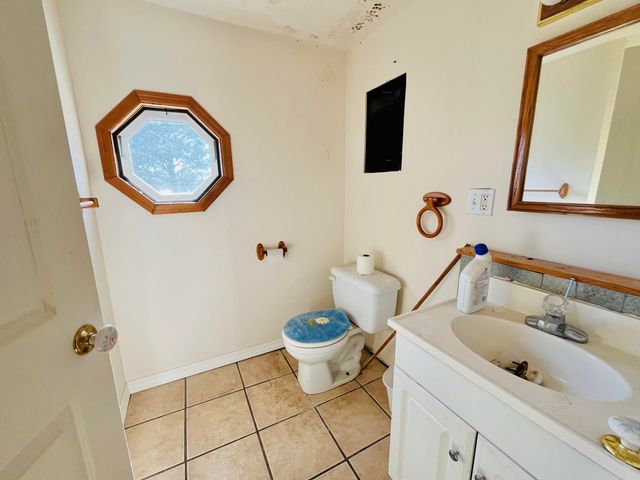 106 E Young Street, Doniphan, MO 63935