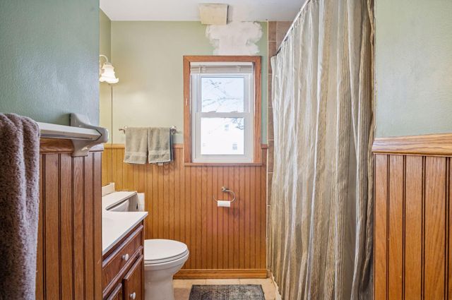 2111 Green Avenue, Anoka, MN 55303