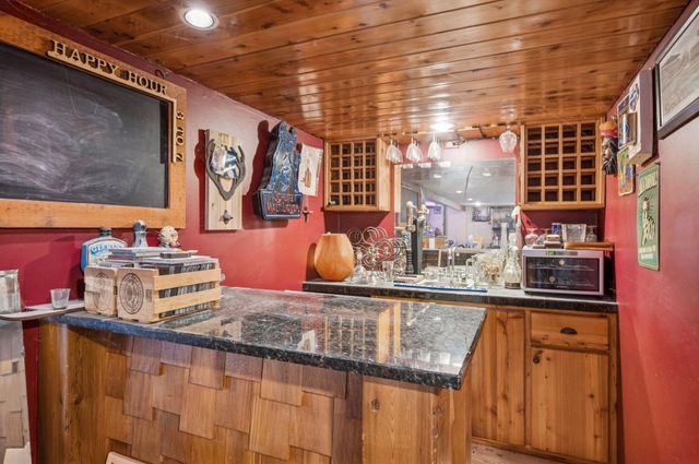 2111 Green Avenue, Anoka, MN 55303