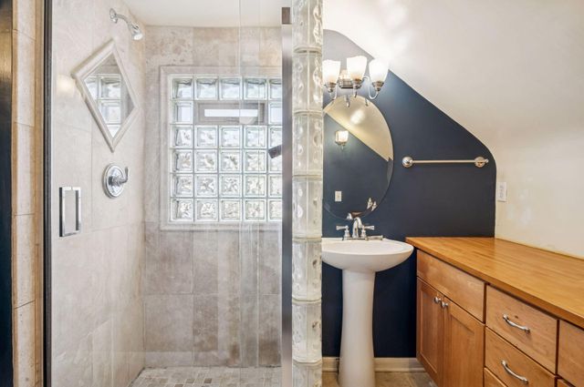 2111 Green Avenue, Anoka, MN 55303