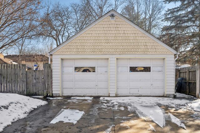 2111 Green Avenue, Anoka, MN 55303