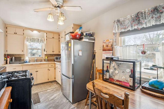 2111 Green Avenue, Anoka, MN 55303