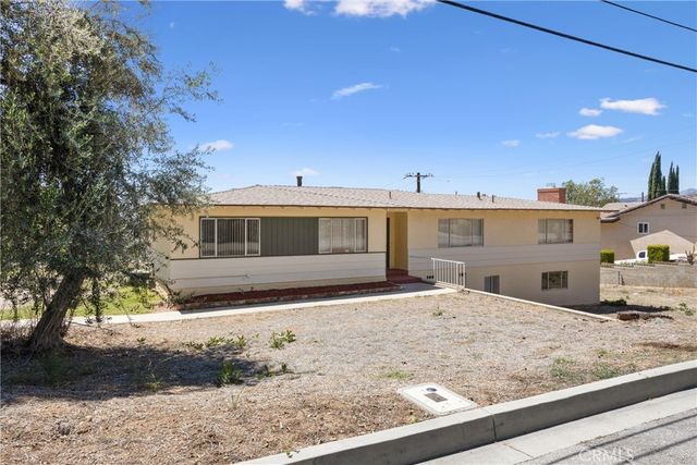 11424 Casa Blanca, Yucaipa, CA 92399