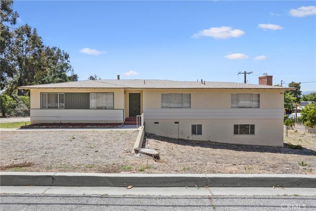 11424 Casa Blanca, Yucaipa, CA 92399
