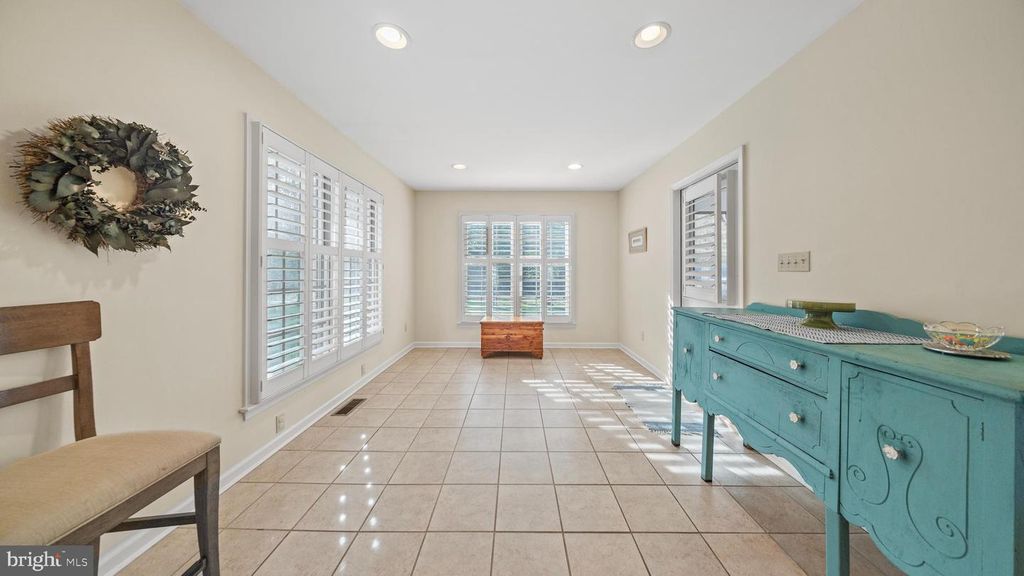 Image 19 of property listing at 30161 PROVIDENCE DR, Salisbury, MD 21804