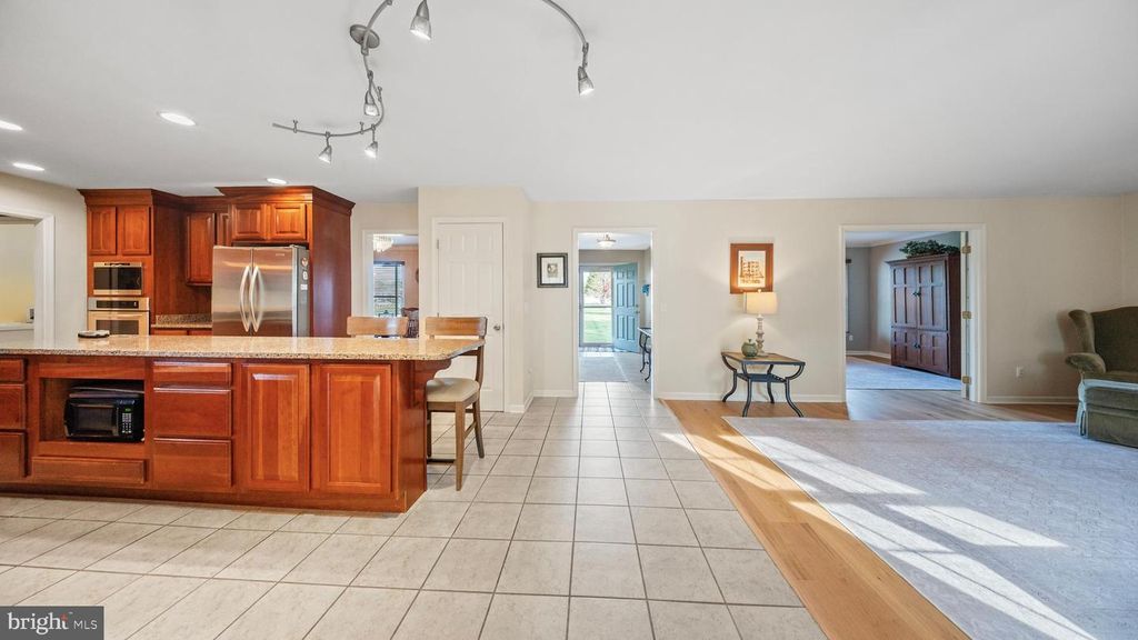 Image 20 of property listing at 30161 PROVIDENCE DR, Salisbury, MD 21804