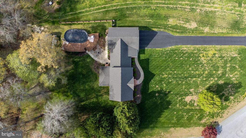 Image 7 of property listing at 30161 PROVIDENCE DR, Salisbury, MD 21804