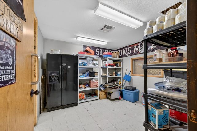 11716 County Road 4037, Kemp, TX 75143