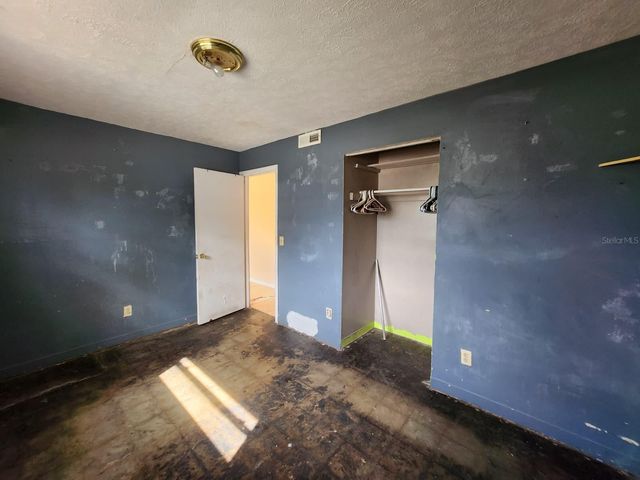 910 EMERALD DRIVE, Mount Dora, FL 32757