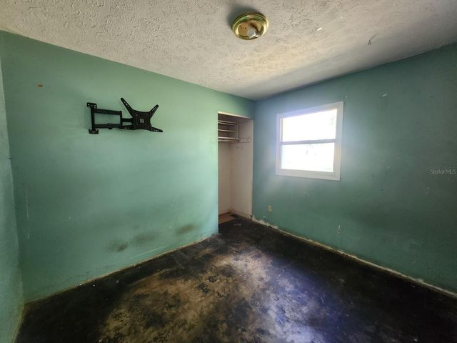 910 EMERALD DRIVE, Mount Dora, FL 32757