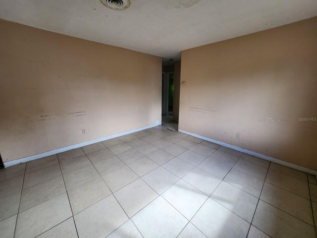 910 EMERALD DRIVE, Mount Dora, FL 32757