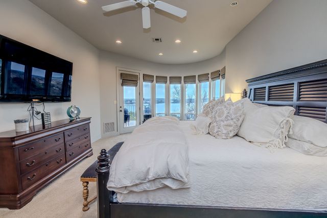 465 Bay Hill Drive, Possum Kingdom Lake, TX 76449