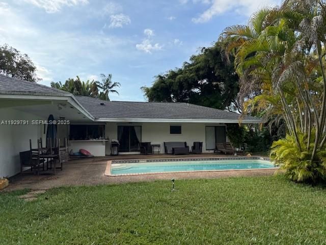 8865 SW 176th Ter, Palmetto Bay, FL 33157