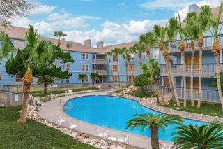 8100 Seawall Boulevard B, Galveston, TX 77551