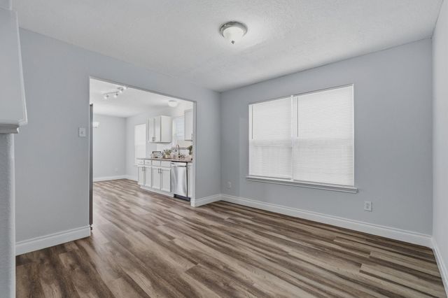 1427 Hade Falls Lane, Houston, TX 77073