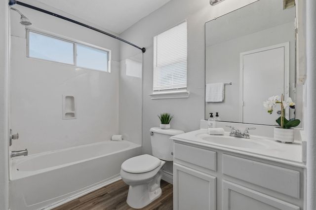 1427 Hade Falls Lane, Houston, TX 77073