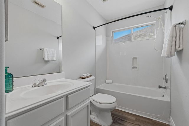 1427 Hade Falls Lane, Houston, TX 77073