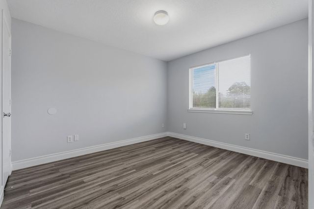 1427 Hade Falls Lane, Houston, TX 77073