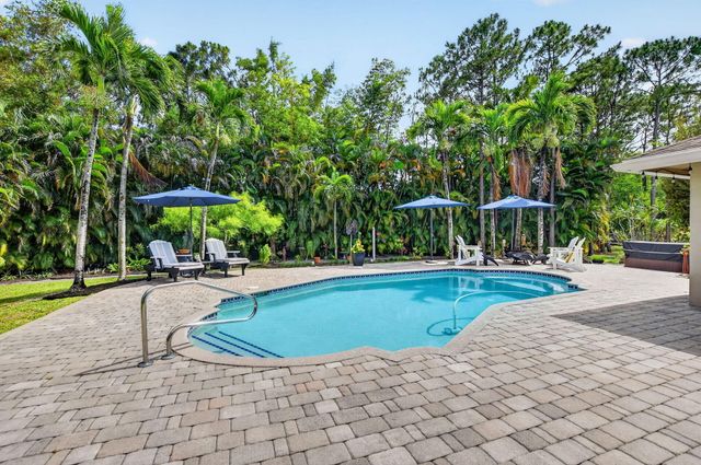 12206 Temple Boulevard, The Acreage, FL 33412