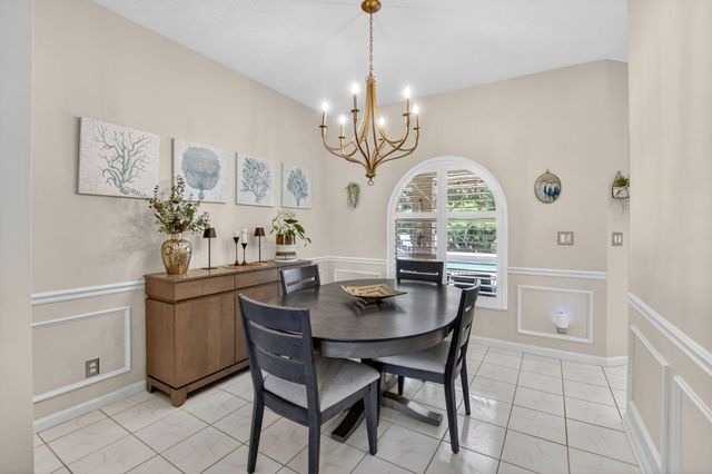 12206 Temple Boulevard, The Acreage, FL 33412