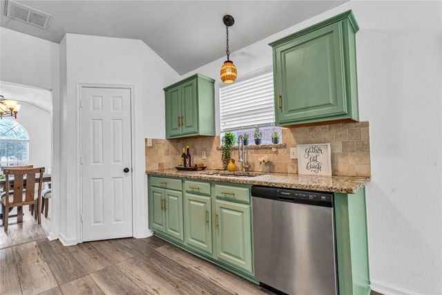8444 Miami Springs Drive, Fort Worth, TX 76123