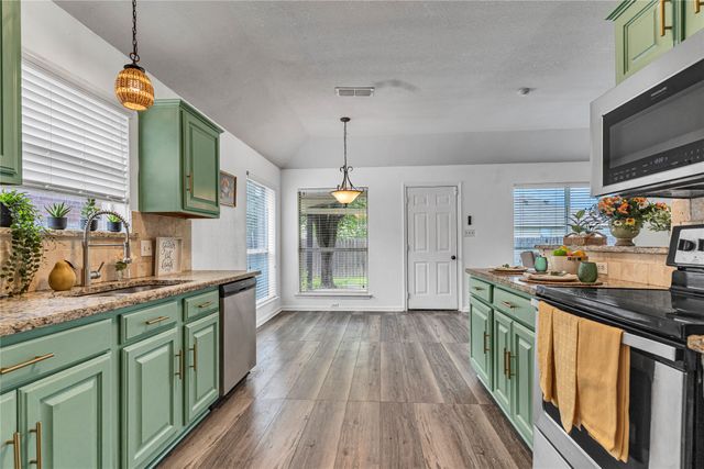 8444 Miami Springs Drive, Fort Worth, TX 76123