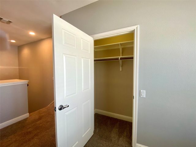 2009 Emma Long ST, Austin, TX 78723
