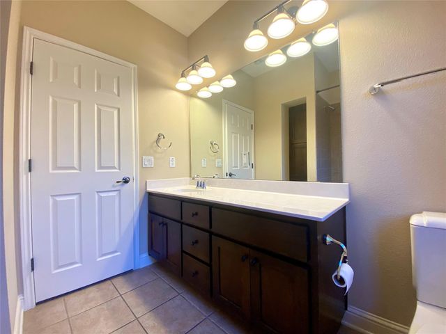 2009 Emma Long ST, Austin, TX 78723