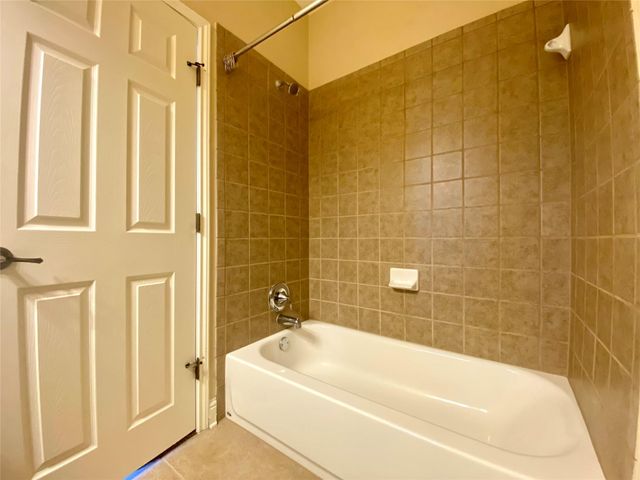 2009 Emma Long ST, Austin, TX 78723