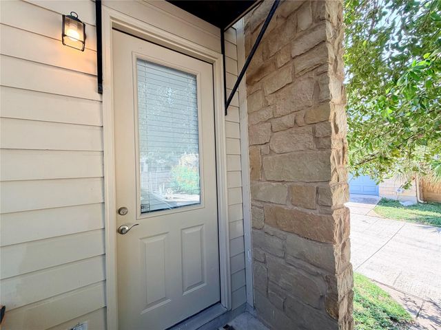 2009 Emma Long ST, Austin, TX 78723