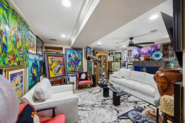 4926 S INDIANA Avenue GS, Chicago, IL 60615