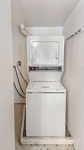 130 The Village 301, Redondo Beach, CA 90277
