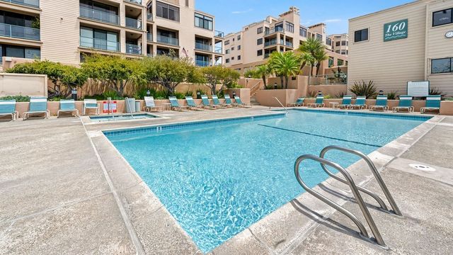 130 The Village 301, Redondo Beach, CA 90277
