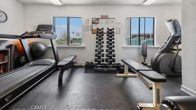 130 The Village 301, Redondo Beach, CA 90277