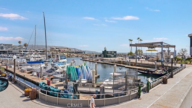 130 The Village 301, Redondo Beach, CA 90277