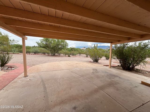 10121 E Catalina Highway, Tucson, AZ 85749