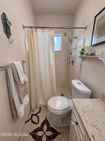10121 E Catalina Highway, Tucson, AZ 85749