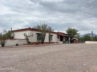 10121 E Catalina Highway, Tucson, AZ 85749
